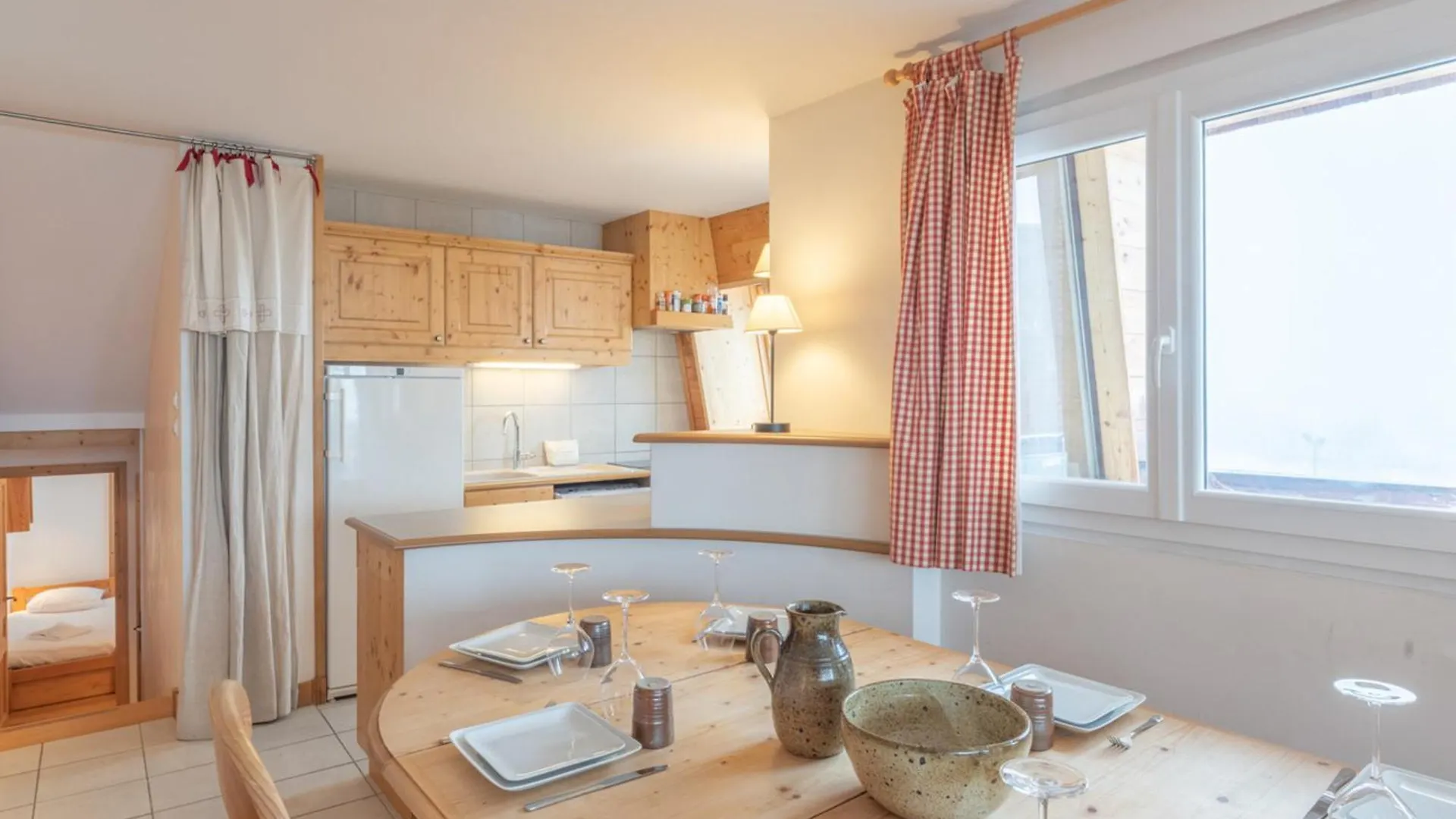 Appartement Familial Proche Pistes, Lumineux, Avec Vue Montagnes - Fr-1-645-80 Huez Apartman